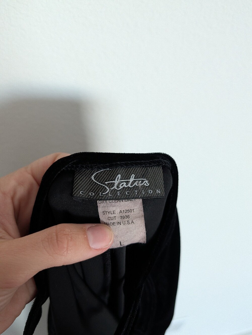 Status Collection Vintage Velvet Mini Dress - Picture 6 of 7